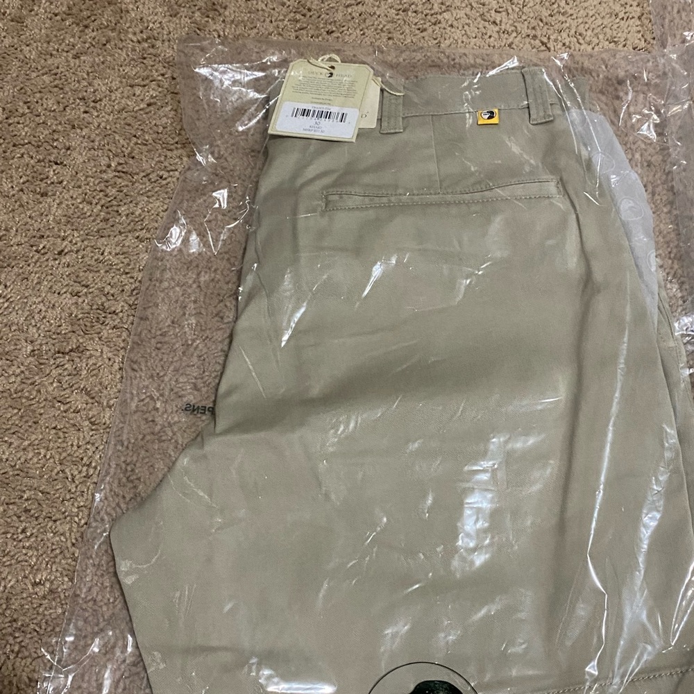 Gold School Chino Short 7”